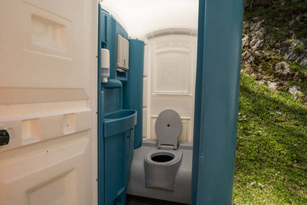 Portable Toilet Options We Offer in Buckhannon, WV